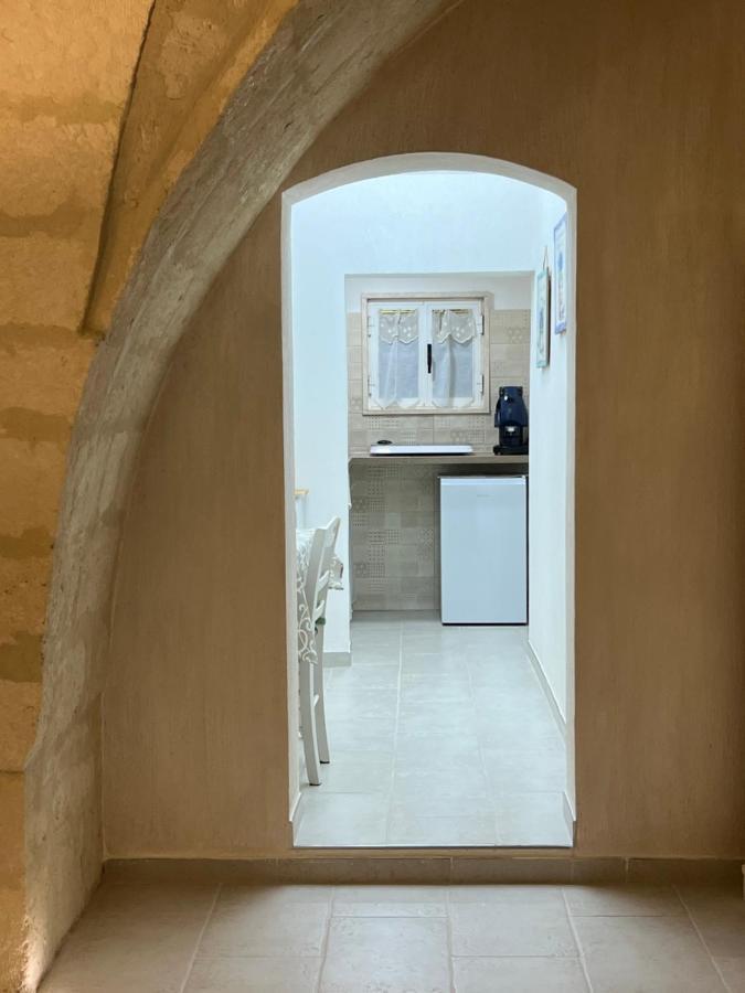 Suite Cavour Luxury Home Taranto Exterior foto