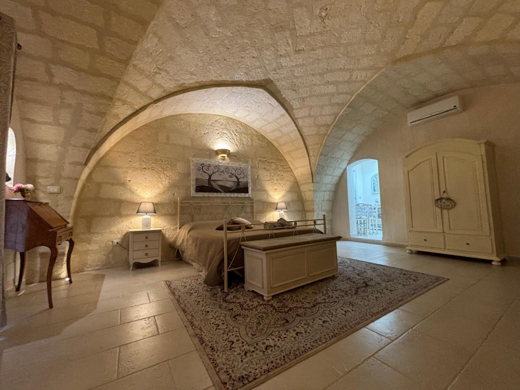 Suite Cavour Luxury Home Taranto Exterior foto